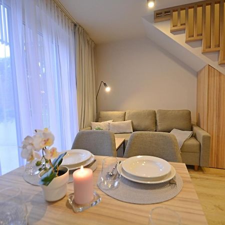 Apartamenty Bryza - Baltycki B-06 Z Tarasem, 100M Od Morza Swinoujscie Exterior foto
